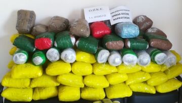 Πρέβεζα: Χειροπέδες σε 52χρονο που μετέφερε πάνω από 100 κιλά κάνναβη 