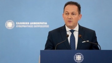 Στέλιος Πέτσας: «Να διαγράψει ο ΣΥΡΙΖΑ τον Νίκο Παππά»