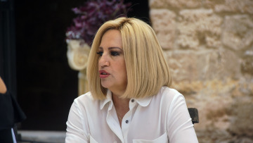 Γεννηματά: Ο ΣΥΡΙΖΑ δεν ήταν τελικά μόνο «αυταπάτες» αλλά και απάτες