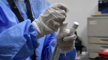 Αυξάνονται τα κρούσματα στη Σερβία - Δραματική η κατάσταση και στο Κόσοβο