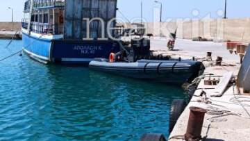 Χανιά: Επιχείρηση του λιμενικού για σκάφος με όπλα στην Παλαιόχωρα