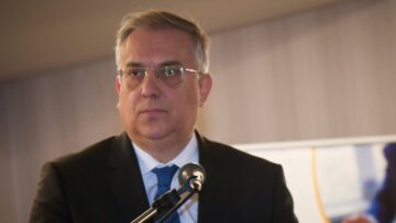 Θεοδωρικάκος: Δεν είμαστε συνέταιροι με τον Καλογρίτσα - Ο Τσίπρας ήξερε τι έκανε ο Παππάς