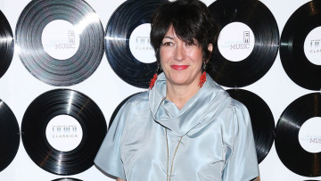  Γκισλέιν Μάξγουελ: «Ξέρει πάρα πολλά, ίσως να μην μπορέσει να χειριστεί τον φόβο της» λέει δικηγόρος θύματος