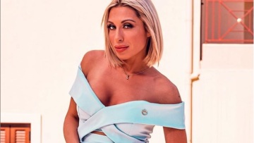 H τραγουδίστρια Μαρία Καρλάκη μιλάει για την κακοποίηση που δέχτηκε από σύντροφό της