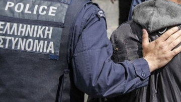 Στα χέρια της αστυνομίας 35χρονος που είχε στην τσάντα του μαχαίρι 10 εκατοστών