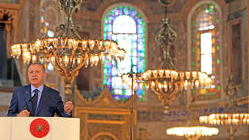 Αγιά Σοφιά: Η Δύση καταδικάζει την μετατροπή της σε τζαμί - Θλιβερή και διχαστική απόφαση