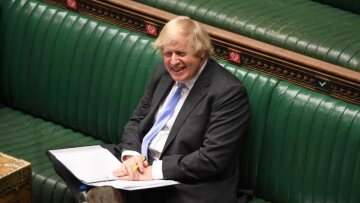 Κορωνοϊός - Βρετανία: Η κρίση θα έχει περάσει ως τα μέσα του 2021, εκτιμά ο Μπόρις Τζόνσον!