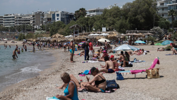 Καιρός: Καλοκαίρι τα επόμενα 24ωρα - Σε ποιες περιοχές θα «χτυπήσει» 35άρια