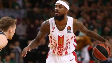 Ανακοινώνεται από τη Φενέρμπαχτσε ο Λορέντζο Μπράουν