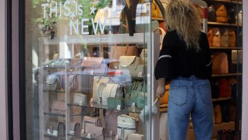 ΕΣΑ – ΠΟΜΙΔΑ: Φοροαπαλλαγές στους ιδιοκτήτες που θα μειώσουν τα ενοίκια σε εμπορικές επιχειρήσεις