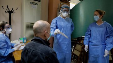 Κέρκυρα: Θετικός στον κορωνοϊό Ρουμάνος τουρίστας 