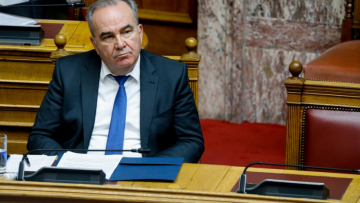 Κορωνοϊός - Παπαθανάσης: Μέχρι τέλος Αυγούστου το μέτρο απαγόρευσης των πανηγυριών 