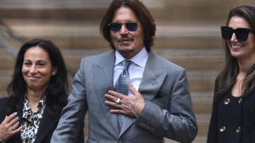 Τζόνι Ντεπ: Στο δικαστήριο φωτογραφίες που τράβηξε ο σωματοφύλακάς του μετά από φερόμενες επιθέσεις της Χερντ