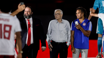Ολυμπιακός: Συγκίνηση με Σάββα Θεοδωρίδη στη φιέστα