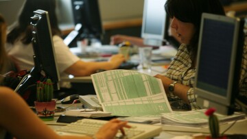 ΑΑΔΕ: Μαζική αποστολή μηνυμάτων για διορθώσεις λαθών σε δηλώσεις Covid