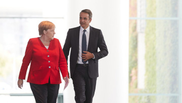 Επικοινωνία Μέρκελ-Μητσοτάκη για την κρίση στο Καστελόριζο