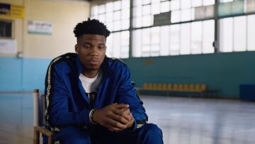 Αντετοκούνμπο: Η Ελλάδα είναι χώρα λευκών - Οι γονείς μου ήταν παράνομοι, φοβόμουν ότι θα απελαθούν