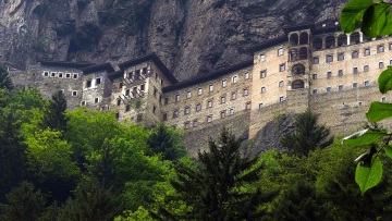 Το Πατριαρχείο διαψεύδει τον Ερντογάν: Δεν μας έδωσαν άδεια για την Παναγία Σουμελά