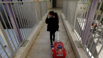 Κορωνοϊός - Ισραήλ: Συρροή κρουσμάτων σε λύκειο μετά το άνοιγμα των σχολείων