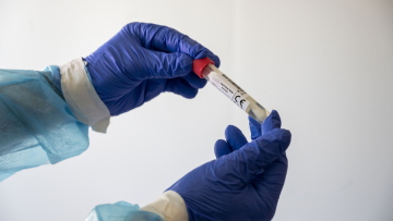 Κορωνοϊός - Γερμανία: Θετικοί 54 καλεσμένοι σε γαμήλιο γλέντι