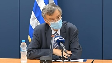 Τσιόδρας: Προσοχή, ο κορωνοϊός «χτυπάει» και την καρδιά 