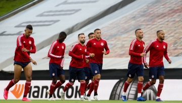 Προπόνηση στο «Μολινό» για τους παίκτες του Ολυμπιακού