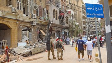 Έκρηξη στη Βηρυτό: Συνελήφθησαν 16 αξιωματούχοι του λιμανιού - Οργή στους πολίτες που ζητούν δικαιοσύνη