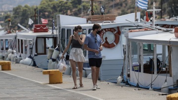 Πόρος: Στα 30 έφτασαν τα επιβεβαιωμένα κρούσματα κορωνοϊού - Ενεργοποιήθηκε το «112»