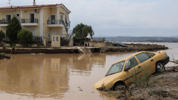 Εύβοια: Πέντε νεκροί - Ένας αγνοούμενος - Έπεσαν 300 χιλιοστά βροχής!