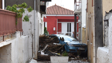 Εύβοια - Κακοκαιρία: «Αυτοψία» του protothema.gr στα Πολιτικά