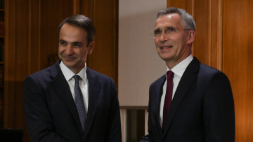 Μητσοτάκης σε Στόλτενμπεργκ: Η πολιτική ίσων αποστάσεων δεν είναι αποδεκτή