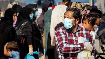 Κορωνοϊός - Μυτιλήνη: Θετικοί στον ιό 17 μετανάστες 