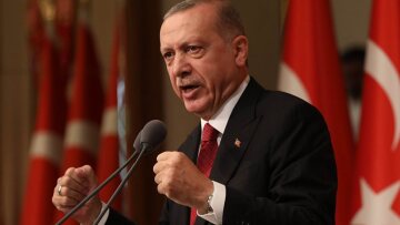 Ελληνοτουρκικά: «Δεν θα αφήσουμε καμία επίθεση σε πλοίο μας αναπάντητη» λέει ο Ερντογάν