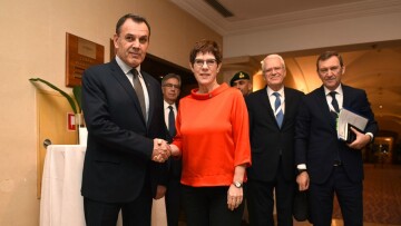 Παναγιωτόπουλος - Καρενμπάουερ: Η παρούσα κατάσταση με την Τουρκία καλλιεργεί συνθήκες ατυχήματος