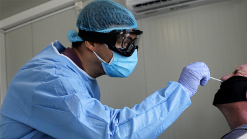 Εμβόλιο για τον κορωνοϊό: Στα τέλη του 2020 οι πρώτες παραδόσεις ανακοίνωσε η AstraZeneca - Προετοιμάζεται η Ελλάδα