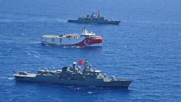 Oruc Reis: Πόλεμος νεύρων μέχρι τα μεσάνυχτα