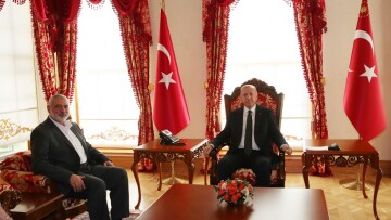 «Οργή» ΗΠΑ για τη συνάντηση Ερντογάν με τη Χαμάς: Φιλοξένησε τους παγκόσμιους τρομοκράτες - Απομονώνει την Τουρκία