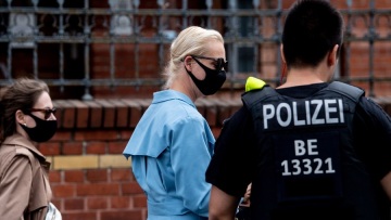 Βερολίνο: Η αστυνομία προσφεύγει στο ανώτατο δικαστήριο για να απαγορευθούν διαδηλώσεις κατά των μέτρων για τον κορωνοϊό 