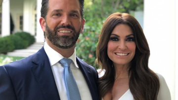 Κίμπερλι Γκιλφόιλ: Η νύφη της... συμφοράς - Πώς προκάλεσε την χλεύη η σύντροφος του Ντόναλντ Τραμπ Τζούνιορ;