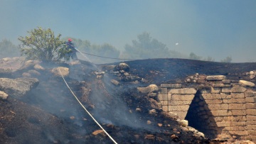 ΥΠΠΟ: Η πυρκαγιά στις Μυκήνες δεν προξένησε ζημιές στις αρχαιότητες 