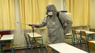 Κορωνοϊός: Κρούσματα σε βρεφονηπιακό σταθμό και Γυμνάσιο στα Τρίκαλα 