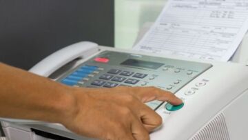 Τέλος στο φαξ στο Δημόσιο με νόμο – Έρχεται το 5G στην Ελλάδα