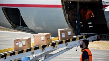 Λέσβος: Παρέλαβαν μεγάλο αριθμό τεστ ταχείας εξέτασης για κορωνοϊό