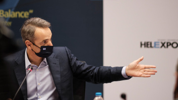 Στη ΔΕΘ ο Μητσοτάκης: «Να απαλύνουμε τον πόνο από την πανδημία και να βάλουμε τη χώρα σε τροχιά ανάπτυξης» 