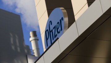 Κορωνοϊός: Η Pfizer θα εντάξει και παιδιά στις δοκιμές του εμβολίου 