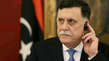 Παραίτηση Σάρατζ: Οι τουρκικές επιδιώξεις, το παρασκήνιο και ο κίνδυνος πραξικοπήματος