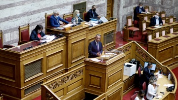 Βουλή: Κατατέθηκε η τροπολογία για επιδότηση 100.000 θέσεων εργασίας και κατάργηση ΕΝΦΙΑ σε μικρά νησιά