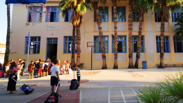 Κρούσματα σε σχολεία: Πότε και πώς κλείνουν - Αναλυτικά το πρωτόκολλο του ΕΟΔΥ