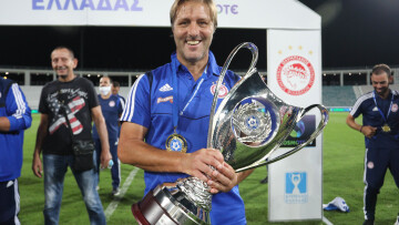 Μαρτίνς: «Ο Σεμέδο θέλει να μείνει και να ανανεώσει»