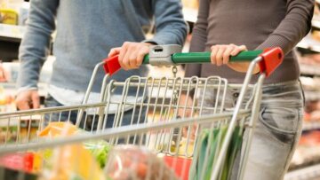 Βόλος: Υπάλληλοι πλήρωναν από την τσέπη τους αυτά που έκλεβε 25χρονη από σούπερ μάρκετ